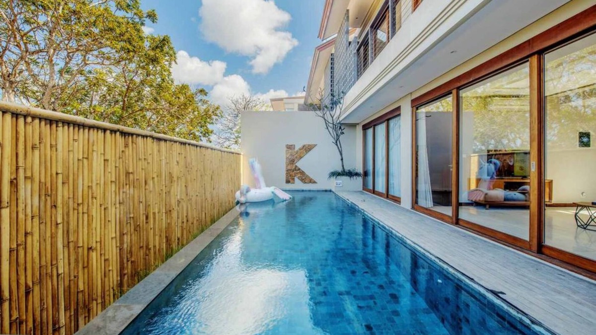 Sawangan Villa | 2 Bedroom Secluded Villa with Ocean View in Nusa Dua, Car Included