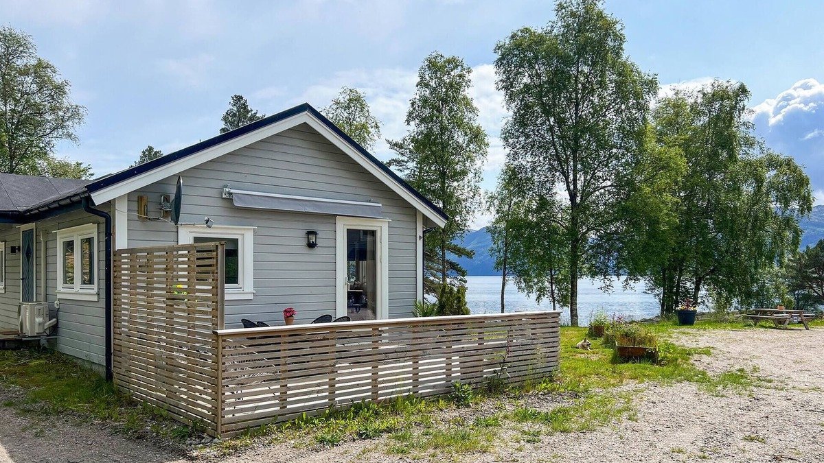 Hoyanger House | 2 bedroom stunning home in Lavik