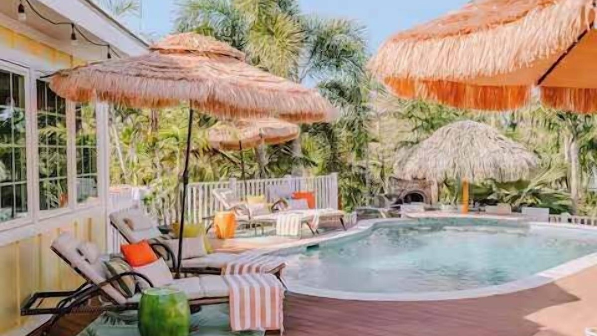 Biggar Villa | 2-bedroom suite - Gulf access, Lazy River Pool