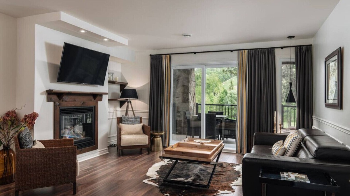 Saint-Sauveur Apartment | 2-bedroom suite with view of Sommets St-Sauveur
