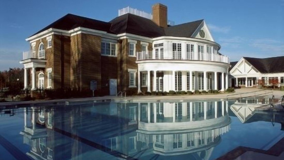 Williamsburg Resort | 2 Bedroom unit at Williamsburg Plantation