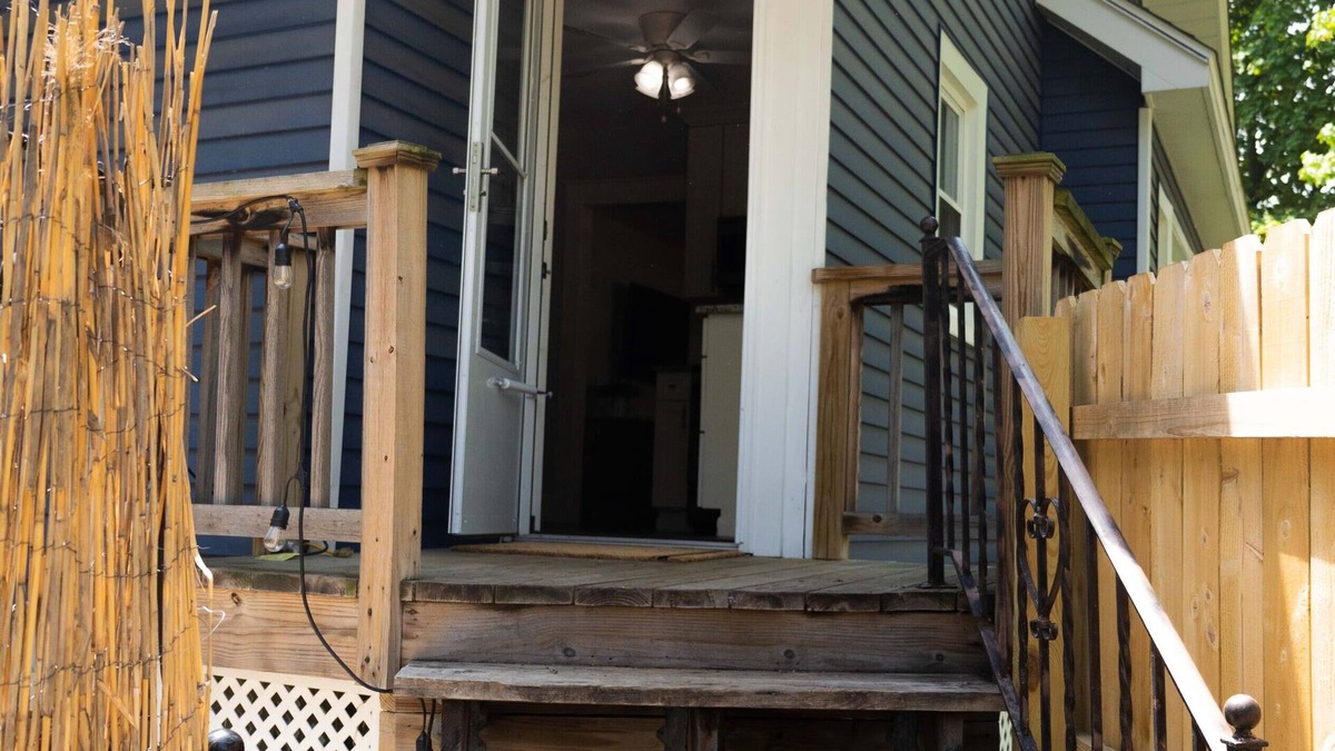 Royal Oak House | 2-bedroom vacation home just 17 minutes drive to Ford Field