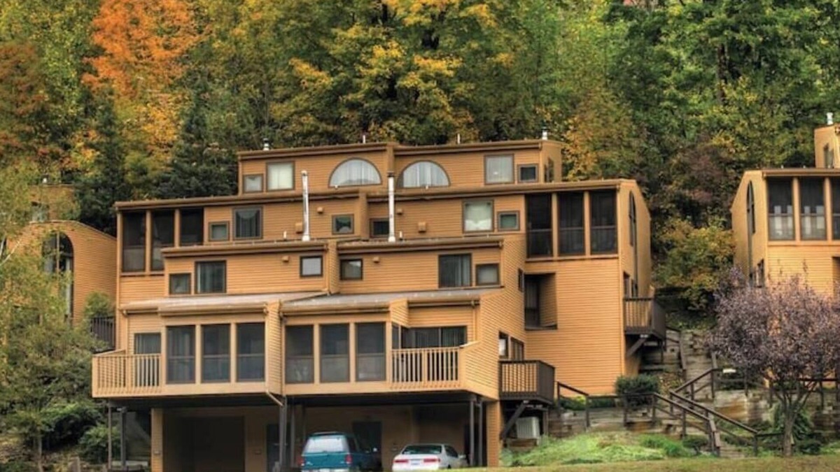 Shawnee On Delaware Apartment | 2 bedroom villa Shawnee Village