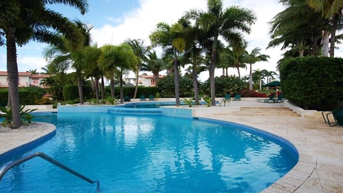 Mount Standfast Resort | 2 Bedroom Villa with Jacuzzi in the Exclusive Sugar Hill Resort
