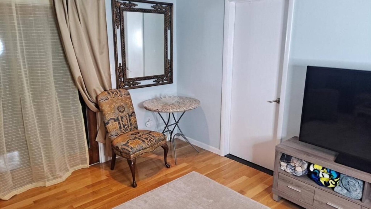 Sheepshead Bay Apartment | 2 Bedroom Waterfront Apartment. Peaceful, Friendly NYC Location.n