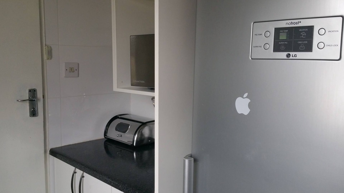 Gaborone House | 2 BEDROOMED SELF CATERING HOUSE