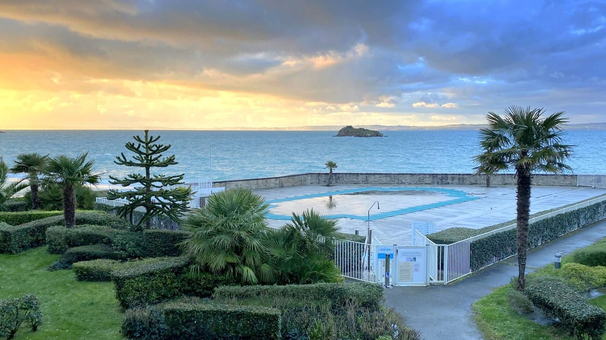 Treboul Apartment | 2 Bedrooms Apartment In Douarnenez