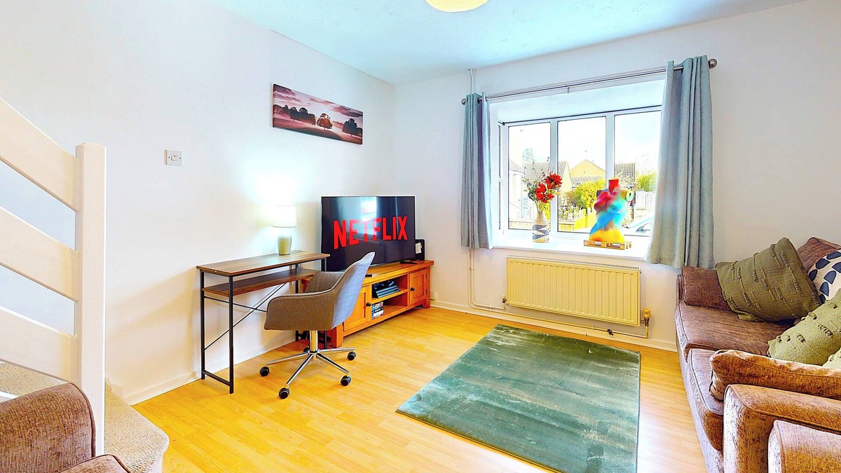 Milton House | 2 Bedrooms, Close to Milton Park & Science Park