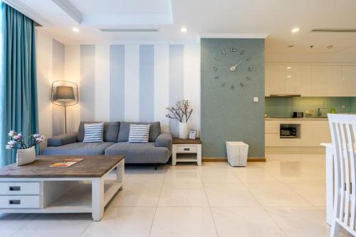 Hang Xanh Apartment | 2 Bedrooms in Landmark 2 city view