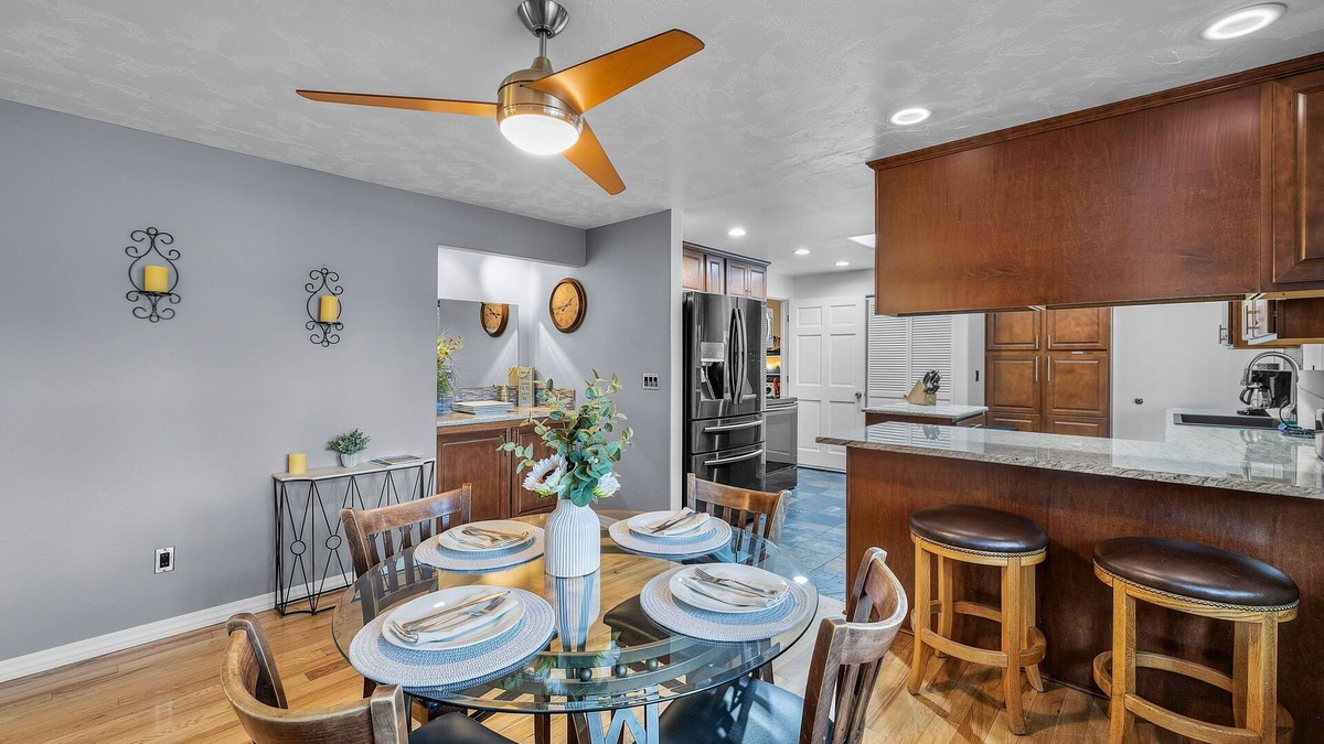 Southeast Bend Condo | 2 Bedrooms, Private Hot Tub, Media Room, Dog friendly with Yard Space.