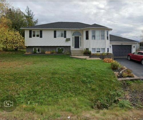 Dieppe House | 2 bhk for rent in Dieppe near Airport