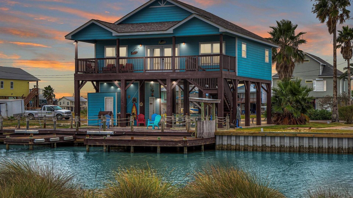 Rockport House | 2 Boat Slips, Huge Deck, Waterfront and Pet Friendly!