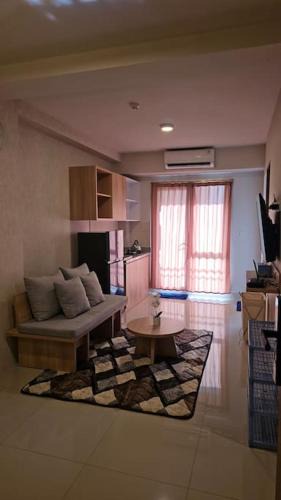 Kelapa Gading Barat Apartment | 2 BR The Oak Tower Apartment 9th Floor