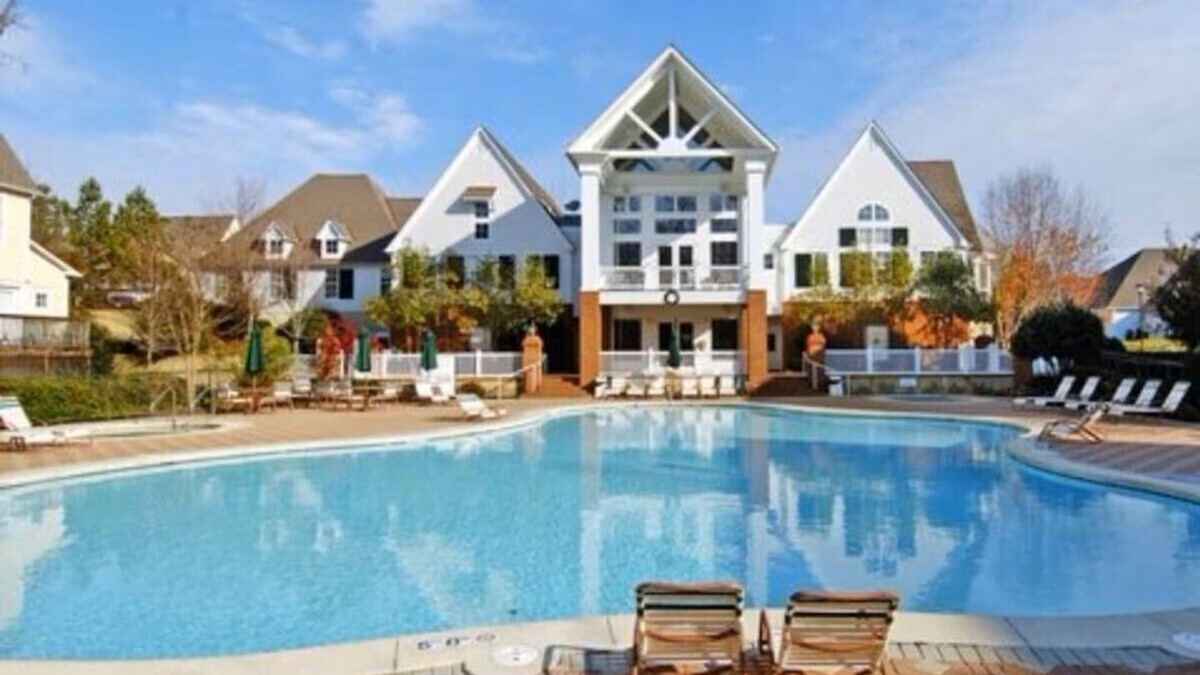Lackey Resort | 2 BRs Estates in King's Creek - Minutes from entertainments