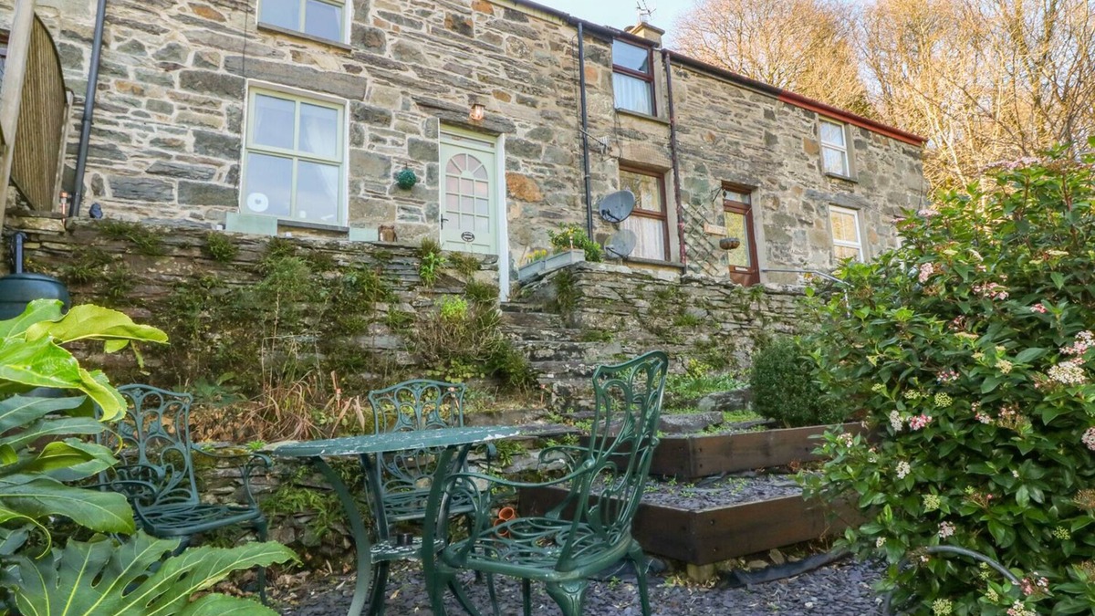 Prenteg Cottage | 2 Bryn Eglwys