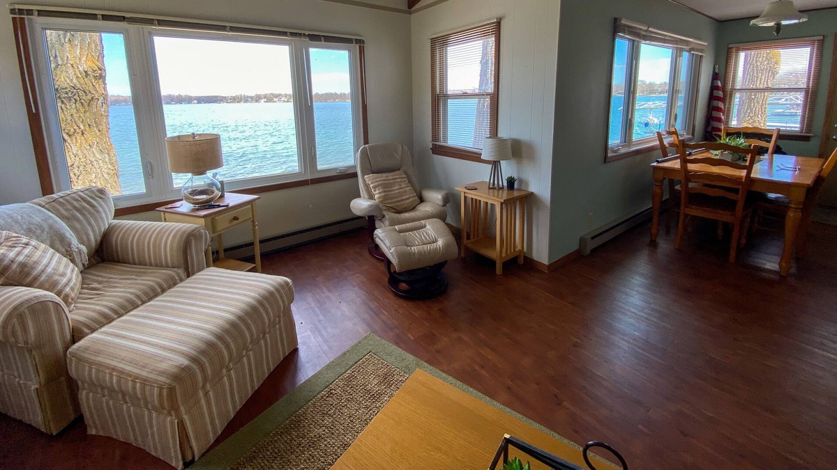 Audubon Cabin | 2 Cabin Waterfront Property on Big Cormorant Lake