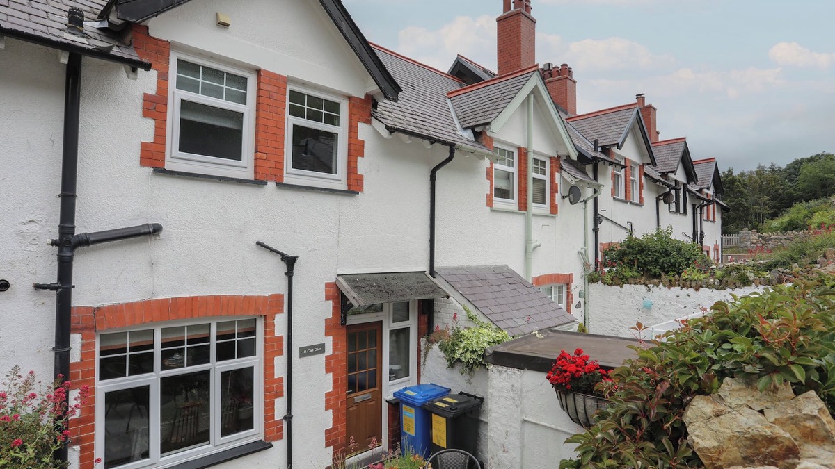 Dwygyfylchi Cottage | 2 CAE GLAS, pet friendly, character holiday cottage in Dwygyfylchi