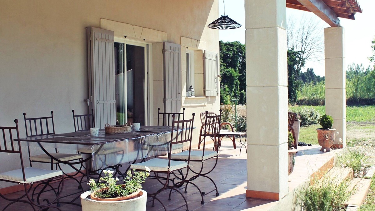 Eygalieres House | 2 * CLASS HOUSE WITH SWIMMING POOL IN THE COUNTRYSIDE AT EYGALIERES
