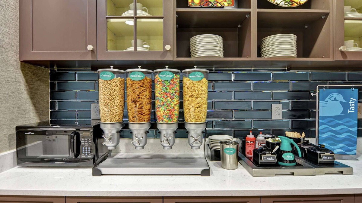 Fredericksburg Apartment | 2 Connecting Suites at a Hotel