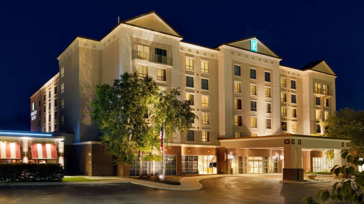 Yorkshire Hotel | 2 Connecting Suites at a Hotel