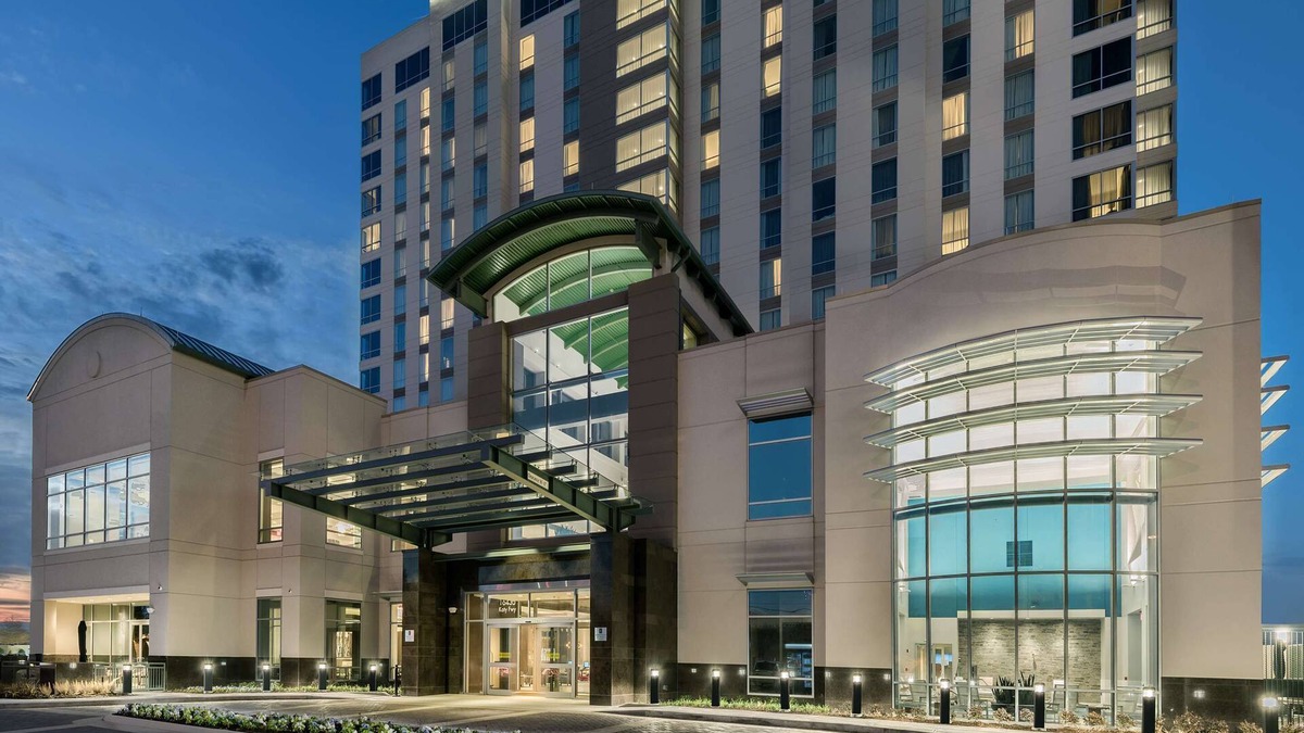 George Bush Park/Eldridge Hotel | 2 Connecting Suites at a Hotel