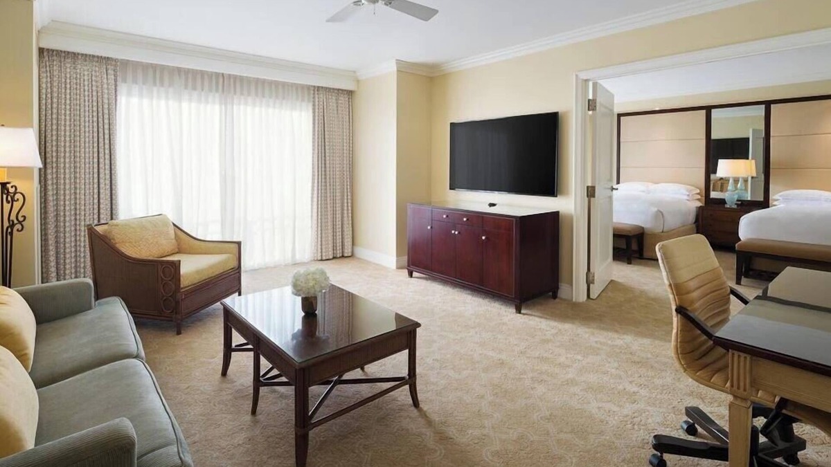 Florida Central Atlantic Coast Hotel | 2 Connecting Suites at a 5⭐️ Hotel