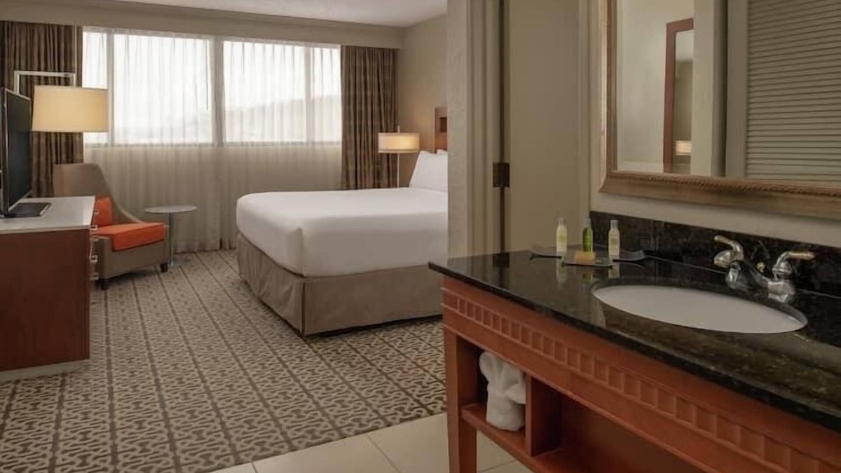 Southcenter House | 2 Connecting Suites at a Hotel