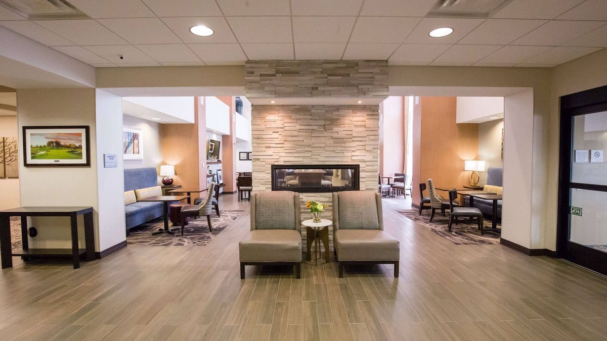 Bairdford Hotel | 2 Connecting Suites at a Hotel