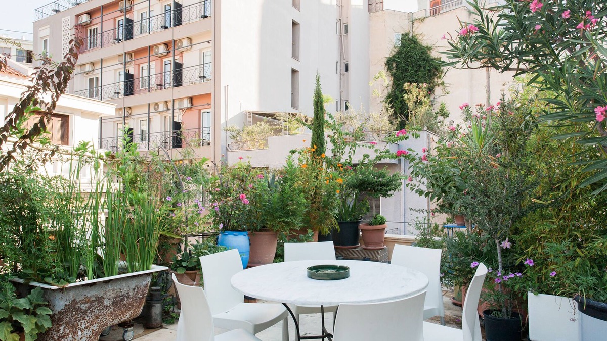 Psirri Apartment | 2 Distinct Apartments in 1 Building with Balcony & Green Rooftop! EP9UT