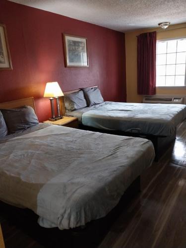 Jackson Apartment | 2 Double Beds Hotel Room 222