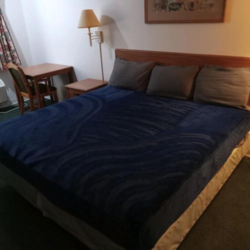 Livingston Apartment | 2 Double Beds Hotel Studio 226