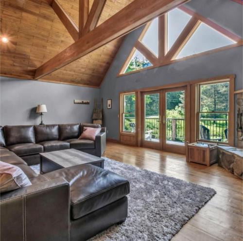 Salamanca House | 2 Dublin Meadows
