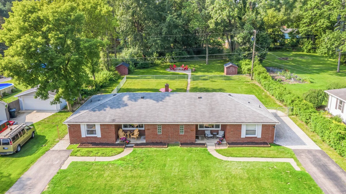 Shelby Township House | 2 Family Duplex Home | Shelby Township | Sleeps 10+