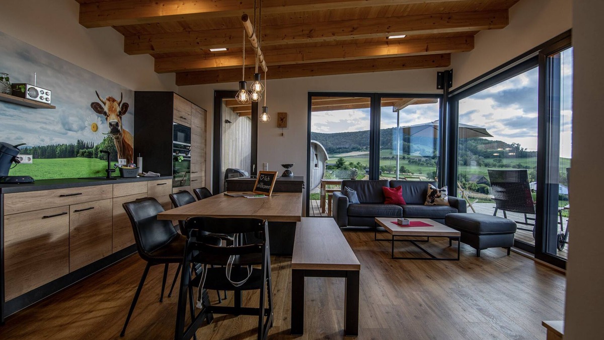 Geisingen Apartment | 2 Ferienhaus Sepp, 105 qm Inklusive Terrasse, 2 Schlafzimmer, Max. 5 Personen