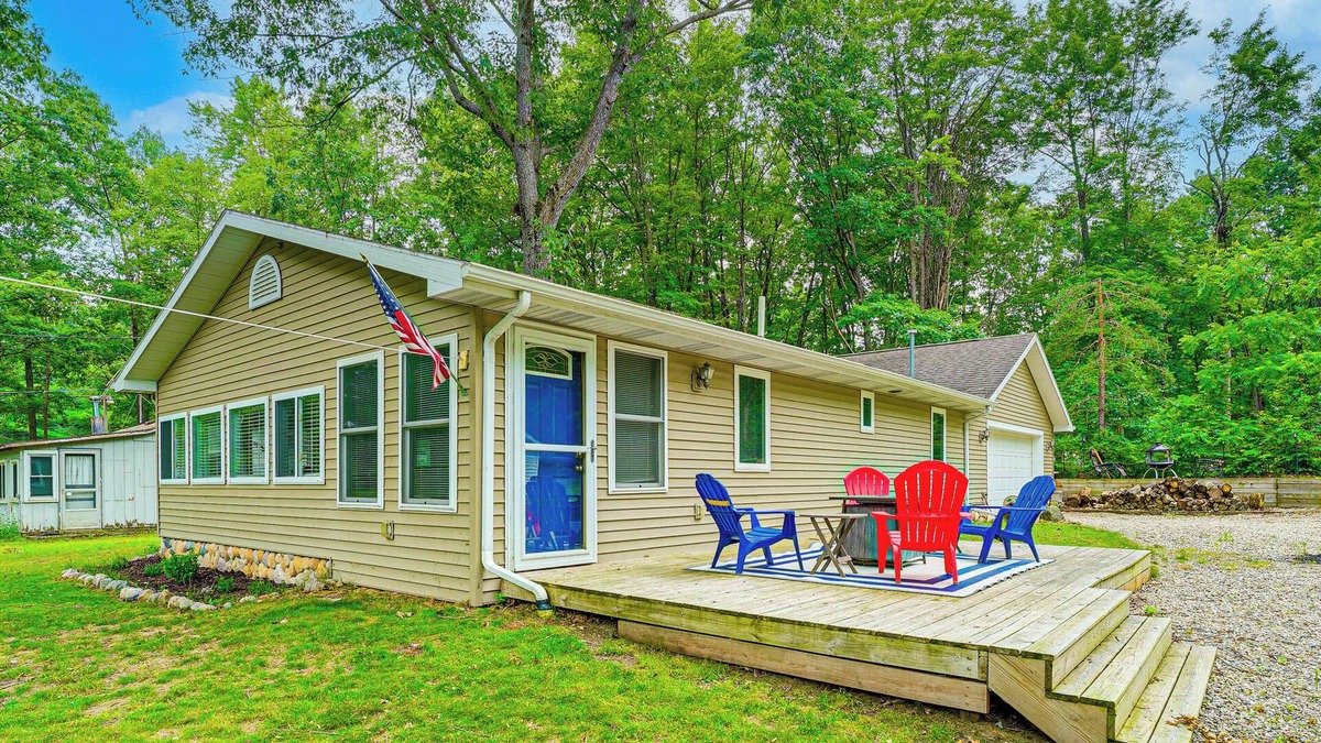 Mecosta House | 2 Fire Pits & Lake Access: Cozy Mecosta Getaway!