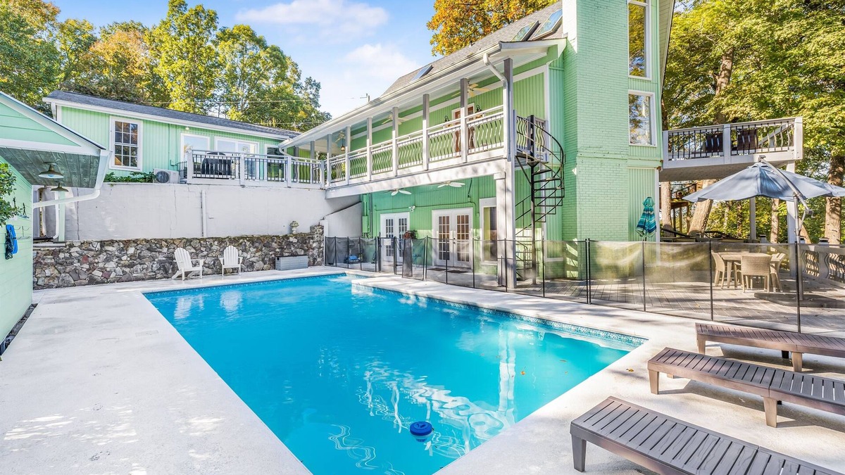 Barium Springs House | 2 Game Rooms, 2 King Suites, Lakeside, Pool