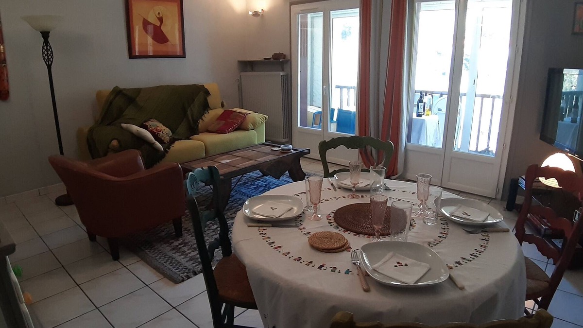 Amelie-les-Bains-Palalda Apartment | 2* - Holidays or spa in Oratori, Nice T2 garage and parking