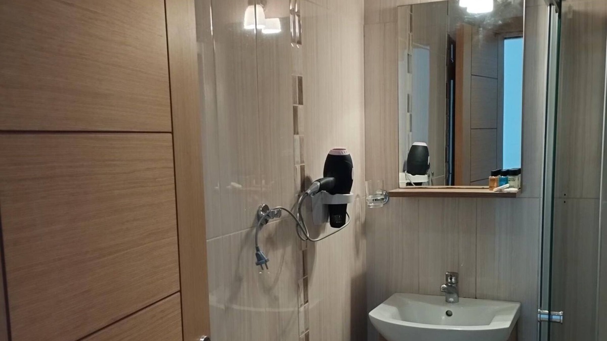 Bodrum City Center Apartment | 2 Hotel Suites in Marvelous Bodrum with AC, WiFi