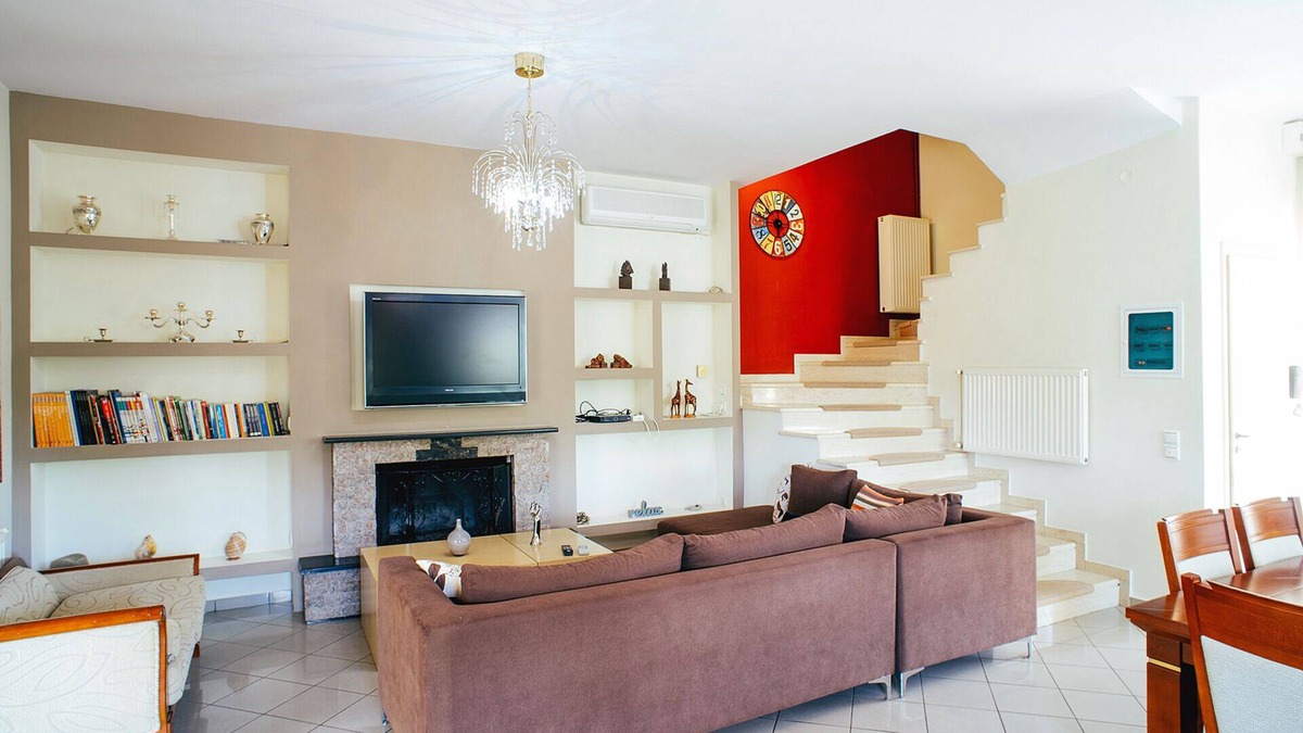 Stylida Villa | 2 hours from Athens. 150 meters from the sea, real Greece, amazing location