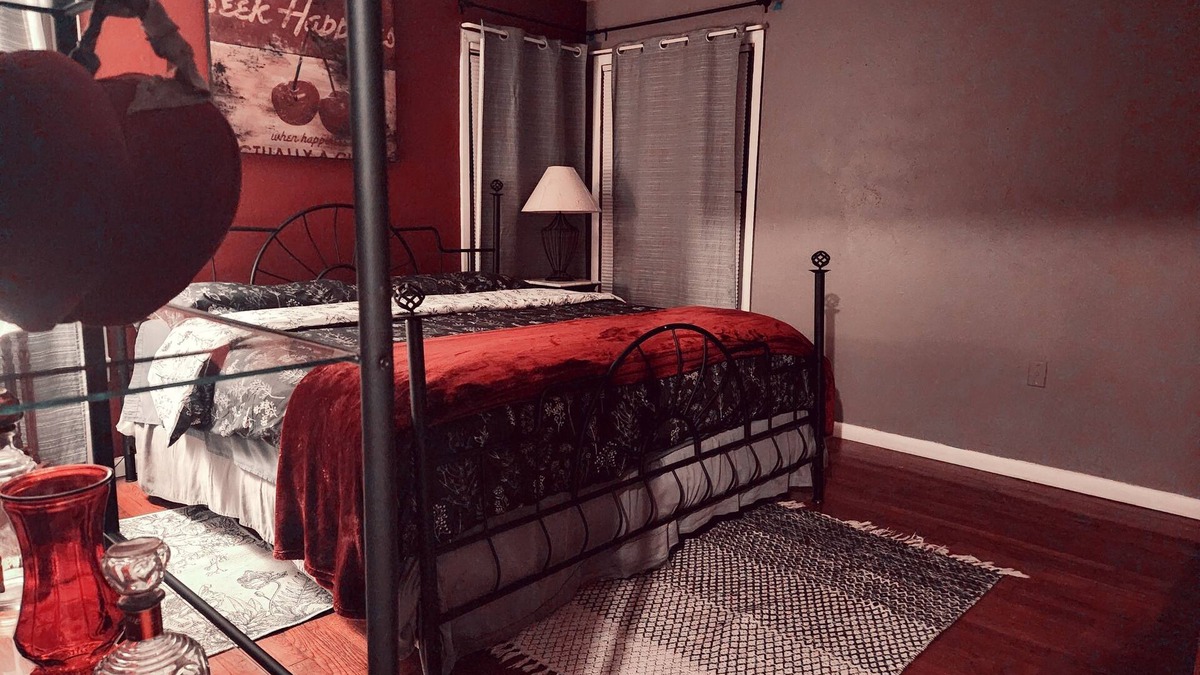 Meadowbrook House | 2 KING BEDS! and near a Golf course