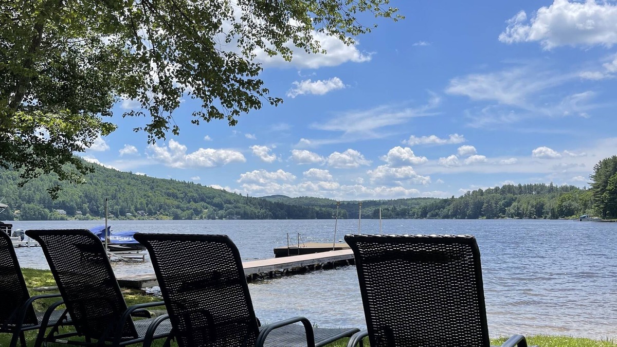 Hillsboro Cottage | 2 lakefront cottages on Franklin Pierce Lake