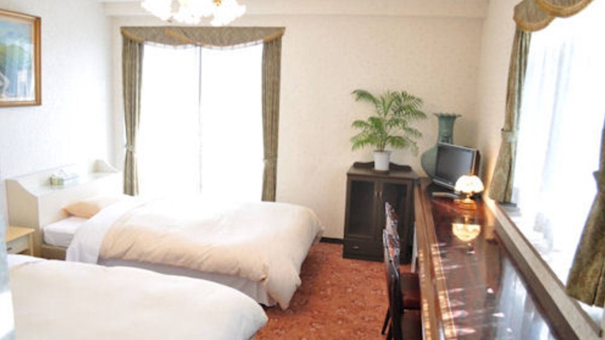 Okazaki Hotel | 2 large twin beds/Okazaki Aichi