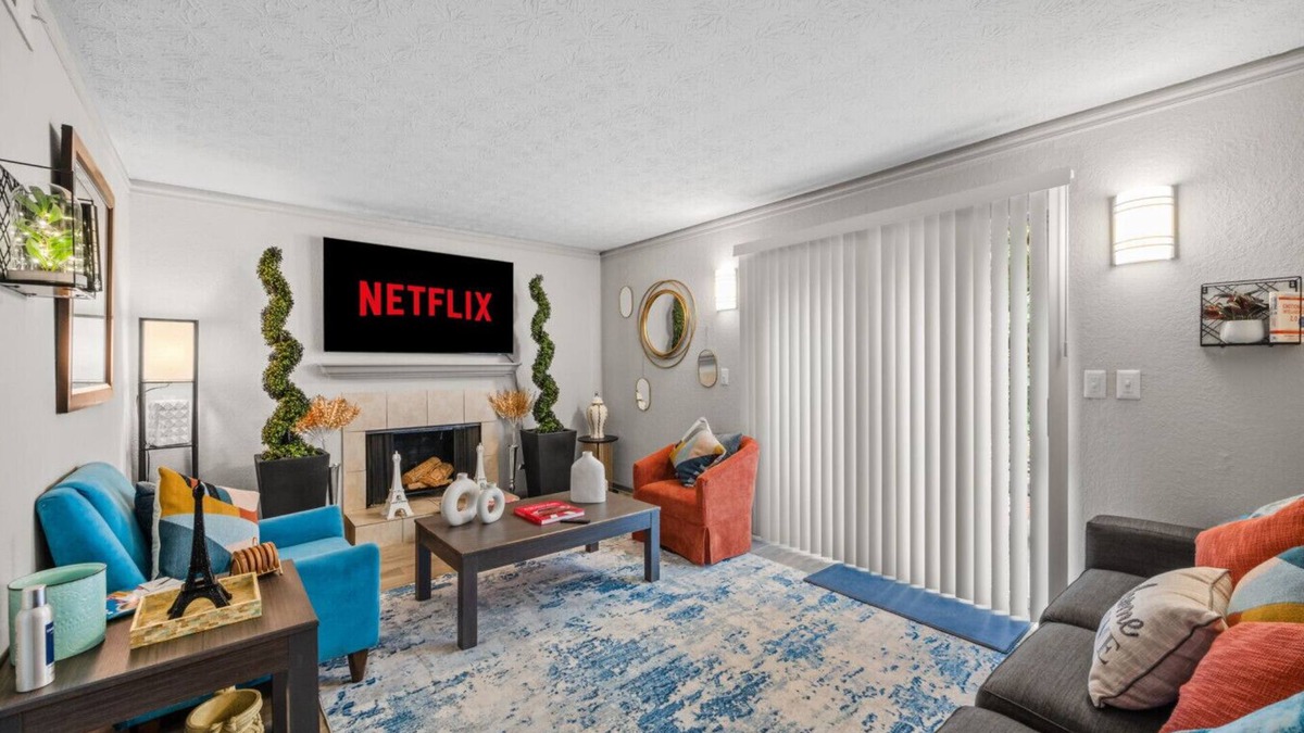 Atlanta Apartment | 2 Lux King Beds - Short Walk to Truist Park