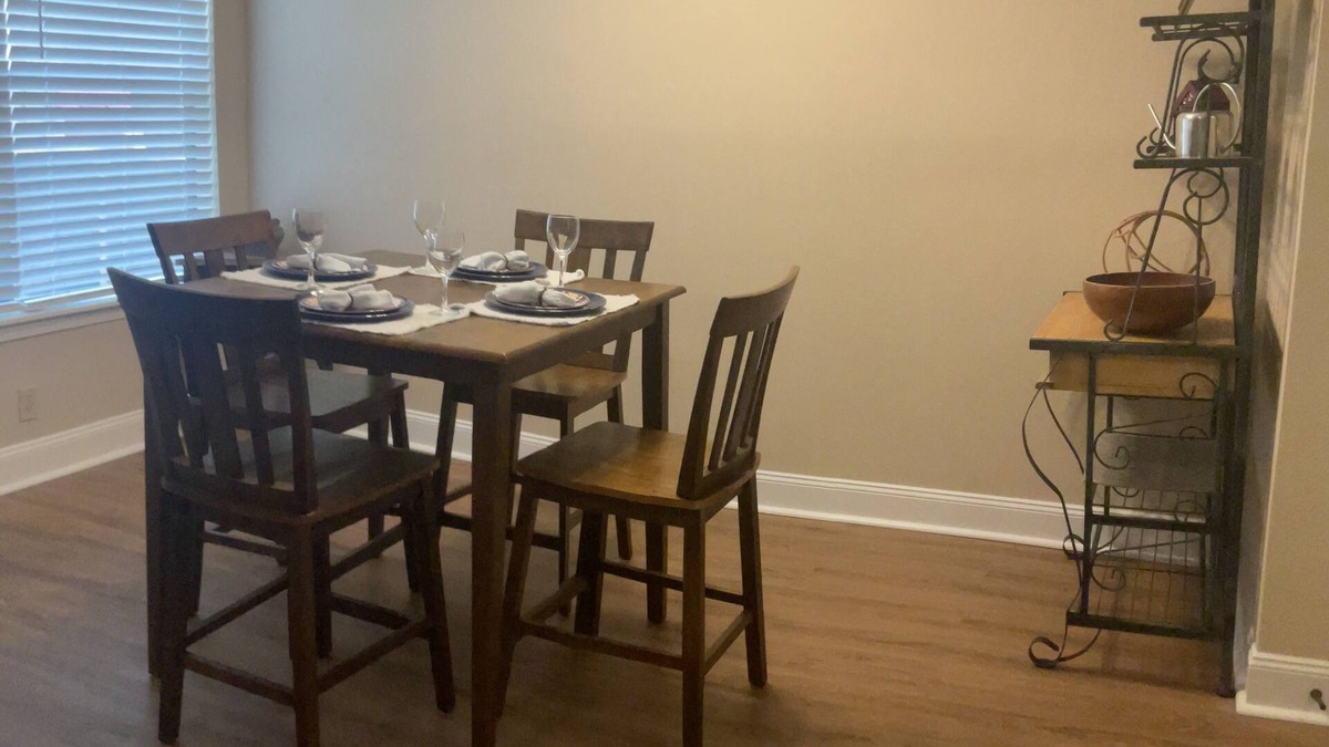 South Baton Rouge Condo | 2 Master Bedrooms -Very Clean- Recently Remolded 2 Patios Park at front door