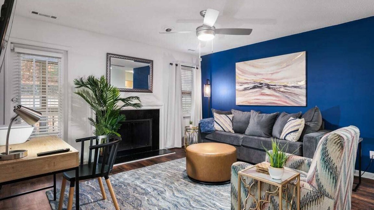 Meadowbrook Apartment | 2 Master Suites w/ King Beds | Safe Community