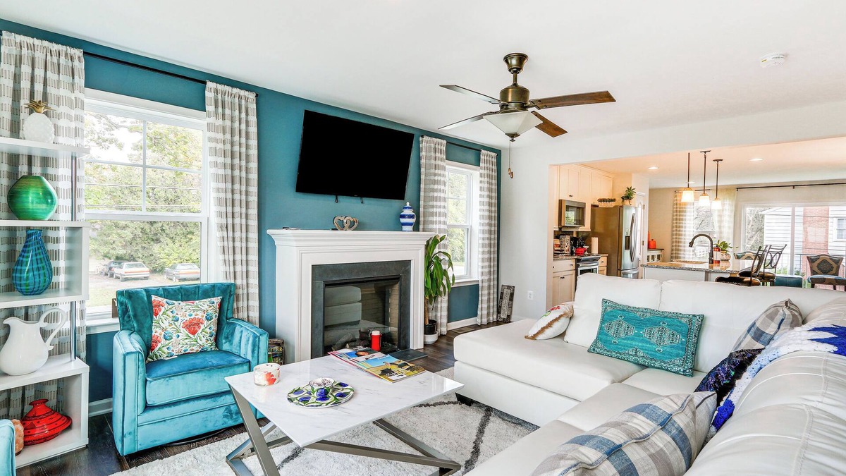 Charles Town House | 2 Mi to Hollywood Casino: Charles Town Townhome!
