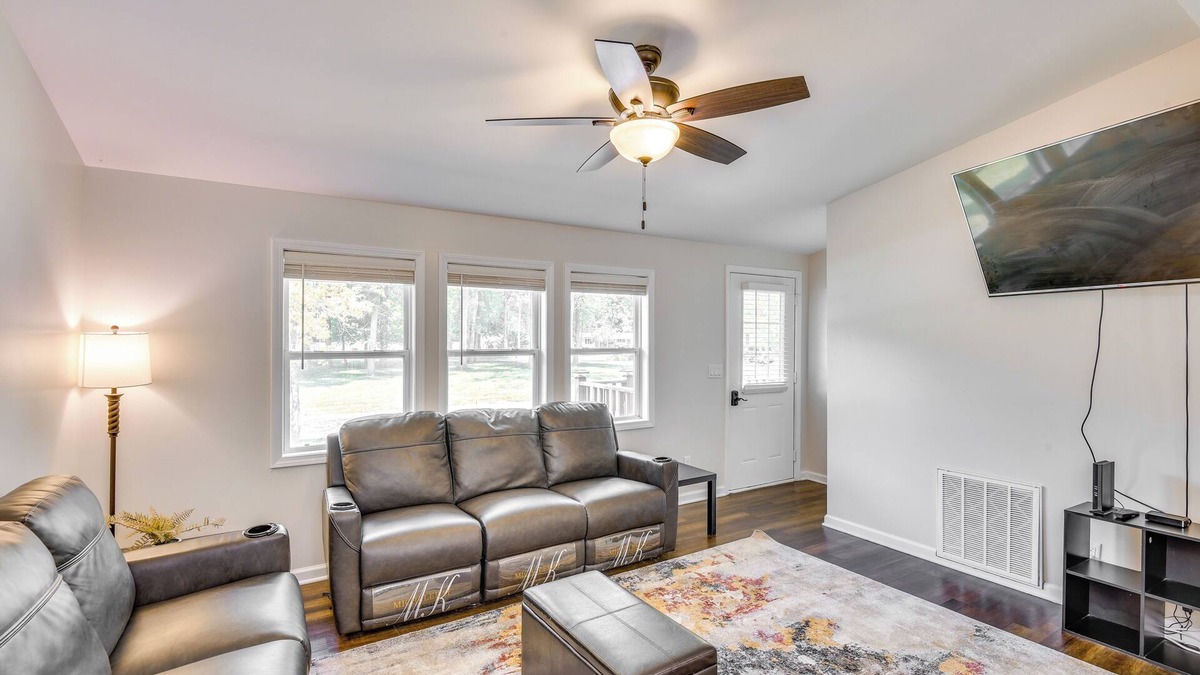 Harbert Apartment | 2 Mi to Lake Michigan: Pet-Friendly Sawyer Apt