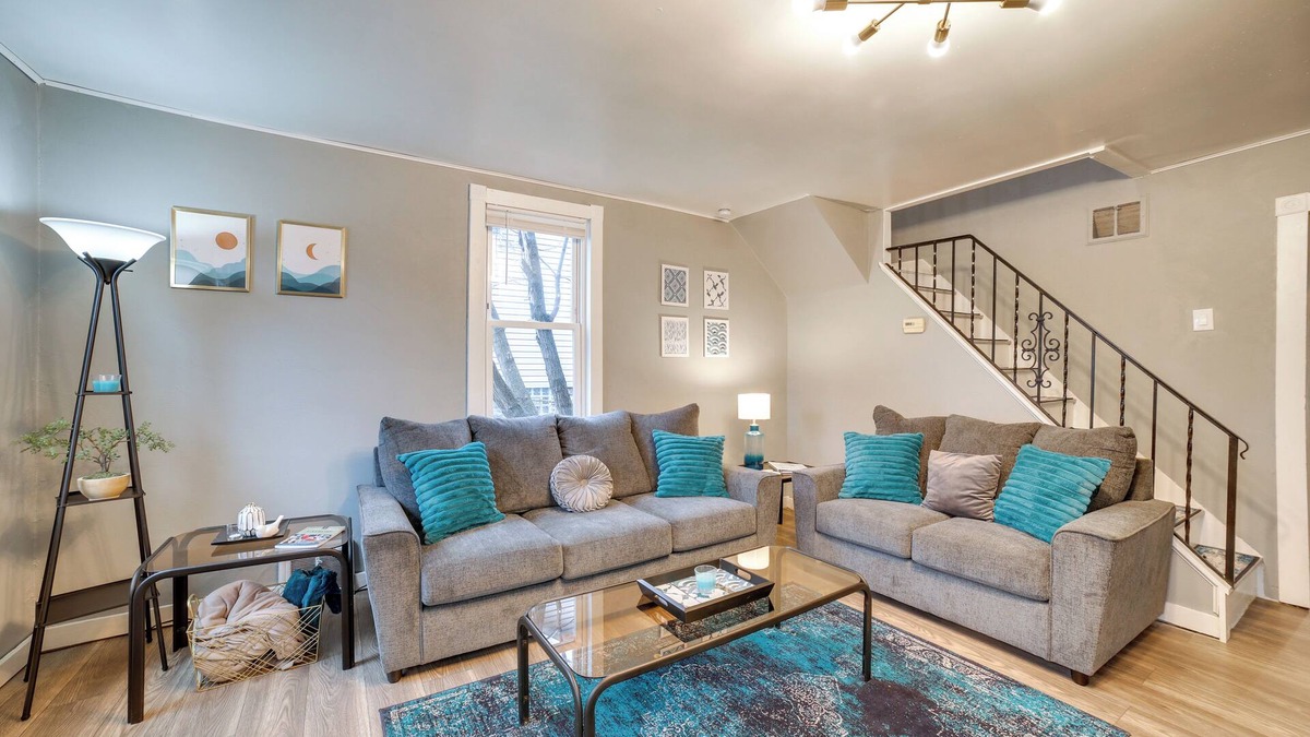 Latrobe House | 2 Mi to Saint Vincent College: Home in Latrobe