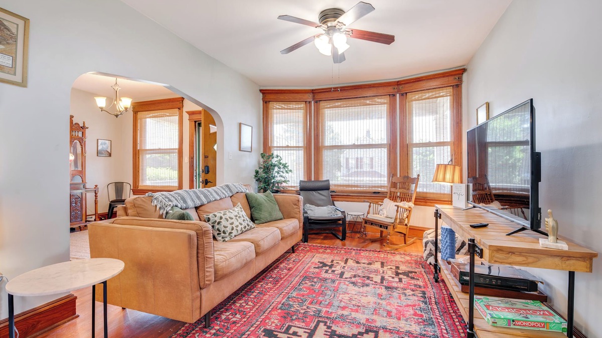 Scranton House | 2 Mi to Steamtown NHS: Family Home w/Backyard!