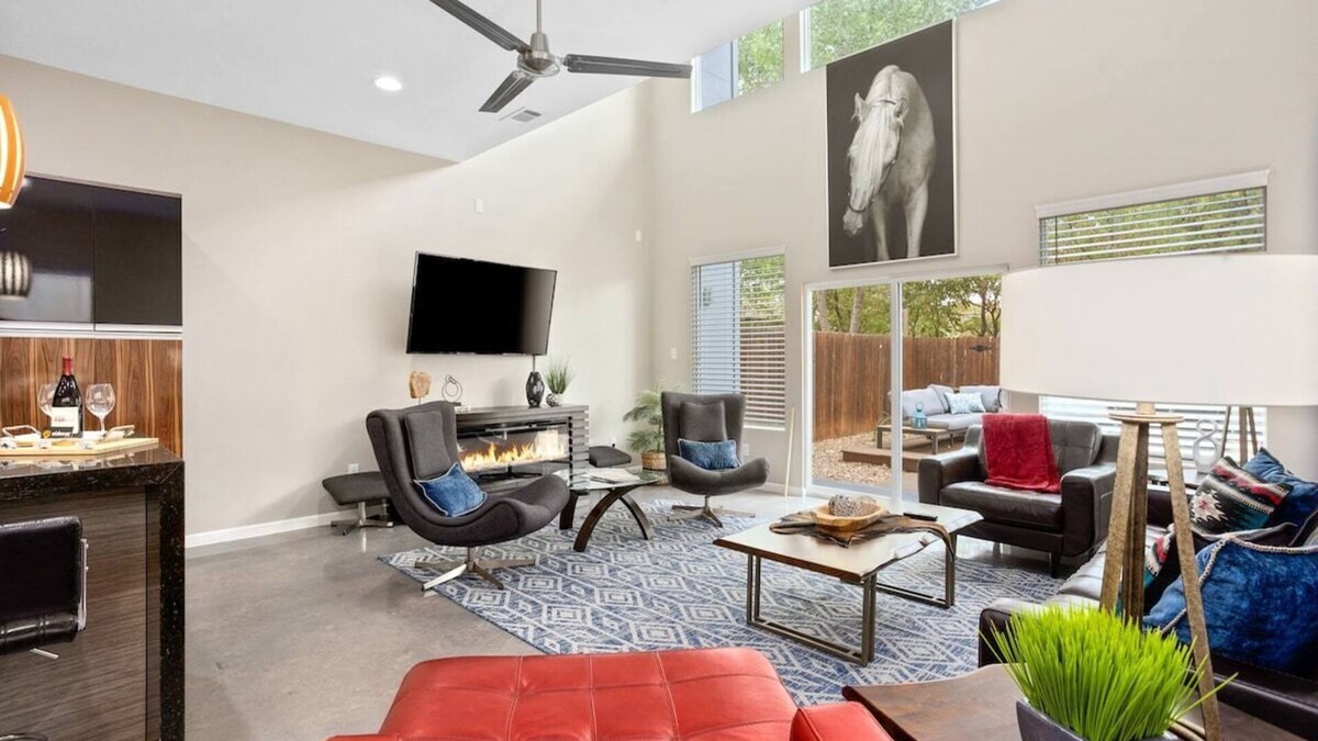 Fort Worth Cultural District House | 2 Min Walk to Dickies + Tranquil Outdoor Patio